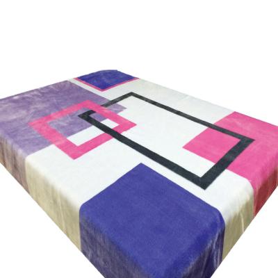 China PORTABLE Polyester Super Soft Raschel Mink Korean Touch Chain Blanket for sale