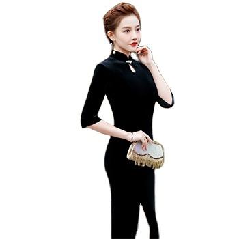 China Chinese Ladies Fashion High-grade Velvet Cheongsam Black Slim Fit Cheongsam For Team Party Evening Party Customized Size for sale