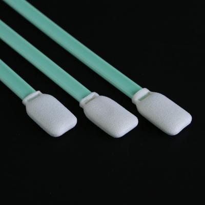 China Alcohol Resistant Industrial Cleanroom Long Handle Cleaning Sterile Double Layered Polyester Knit Head Gun Cleaner Swabs for sale