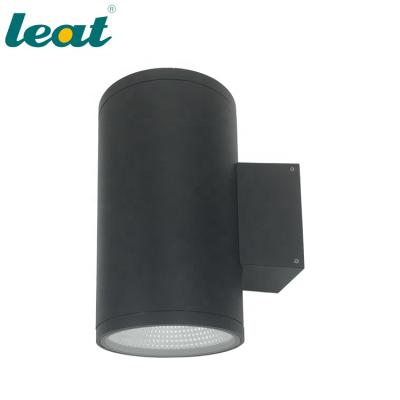 China Modern High Quality PC Cover Outdoor Down Light Industrial Commercial Outdoor Wall Porch Wall Light Led E27 IP65 Mount for sale