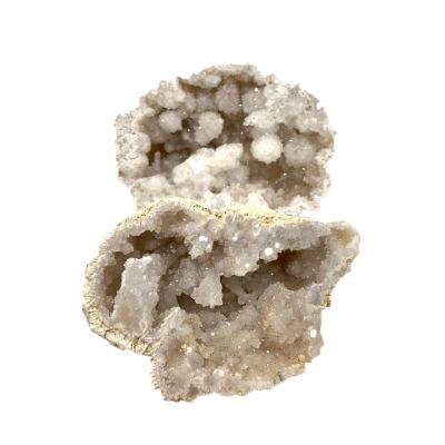 China China Wholesale Natural Quartz Rock Geodes Raw Crystal Specimens Round Small Crystal Geodes for sale