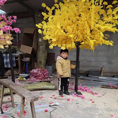 China Minimalist yellow artificial ginkgo tree for decoration for sale