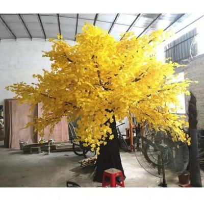 China Minimalist Limutrading artificial golden gingko tree for shopping mall for sale