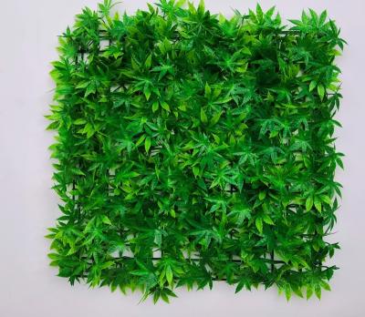 China Ivy Minimalist Plastic Artificial Vertical Fence Wall Decoration For Garden for sale