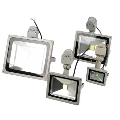 China 10w 20w 30w 50w warehouse waterproof professional optical design outdoor pir led flood light with sensor for sale