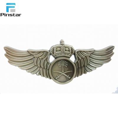 China Europe Enamel Lapel Pin Badge Custom Metal Wings Pin Pilot Badge for sale