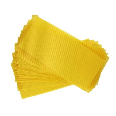 Κίνα Beeswax Foundation Sheet Making-Beeswax-Foundation From Fengwang Factory προς πώληση