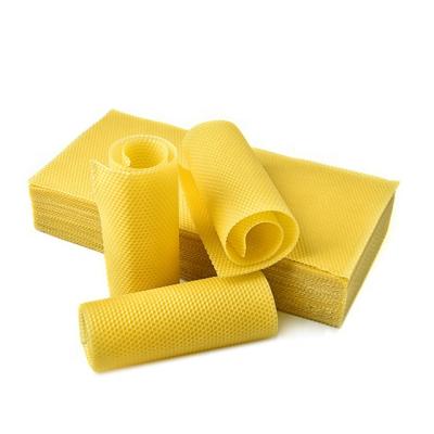 中国 Beeswax Foundation Sheet Beeswax Natural Yellow Comb Foundation 販売のため