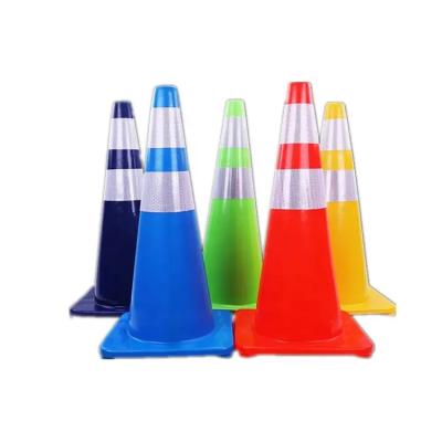 China 3.5kg Reflective Strips Traffic Directional Cone For Road Safety for sale