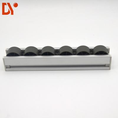 China 40*33 industriële het Spoorpp Wielen Placon van de Aluminiumrol voor Pakhuisfifo Glijdende Plank Te koop