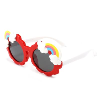 China Fashion Sunglasses 2022 Cheap Kids Sun Glasses Kids Girls Rainbow Colors Sunglasses for sale