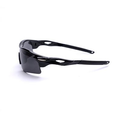 China Sports Sunglasses 3 New Outdoor Cycling Off-Road Sunglasses Windproof Lens Sport Sunglass Bicycle Sports Sunglasses for sale