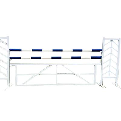 China Jumping Standards And Horse Show Poles Adjustable Customized for sale