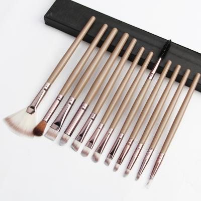 China Angular Blush Maquiagem 12 Pcs Private Label Makeup Brush Set Logo Maange Makeup Brush Set Custom for sale