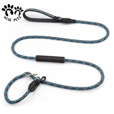 China High Quality Durable Woven Nylon Round Pet Leash Non Slip Dog Leash Rope Lead For Daily Walking And Running for sale