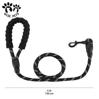 China Amazon Wholesale Muti-color Pet Round Lead Practical Reflective Nylon Material Luxury Reflective Dog Leash for sale