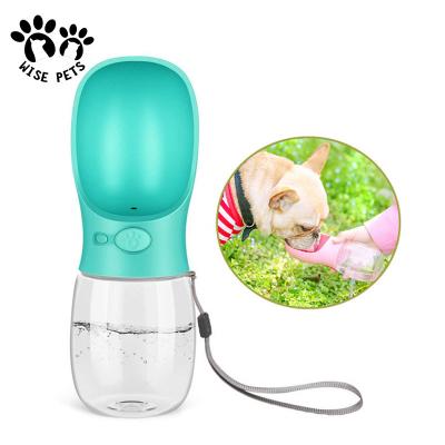 China Small Pet Animals Pet Travel Portable Water Bottles Leak Proof Portable Collapsible Dog Water Bottle for sale