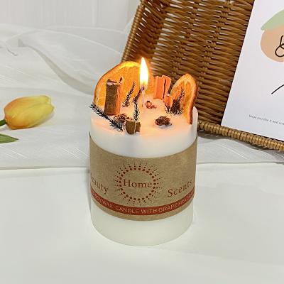 China Romantic Classic Lights Scented Candles Cinnamon Creative Craft Lemon Soy Wax Scented Candles for sale