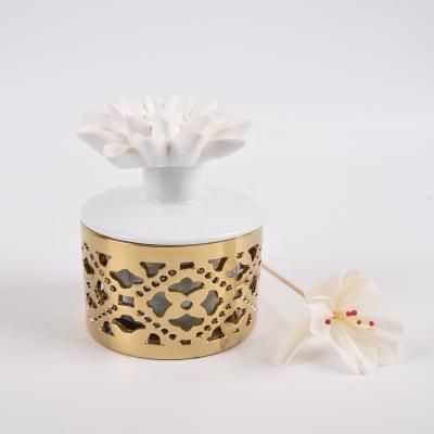 China Creative Ceramic Flower Ceramic Diffuser Flower Essential Oil Aroma Diffuser Tubular Bottle Diffuser For Home Decoration for sale