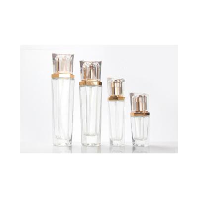 China Useful Storage Convenience Factory Price Glass Spray Bottle Apply To For Perfume for sale