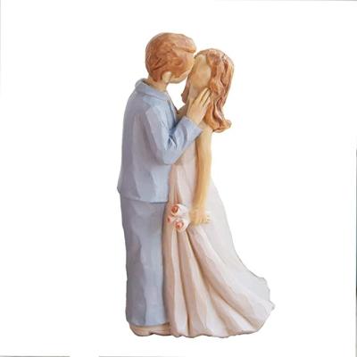 China Worlwide Wedding Couple Statue High Quality Hand Carved Wedding Gifts Ornament for sale