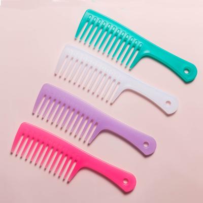 China Home Plastic Wide Tooth Hair Comb From Factory Wholesale Price for sale