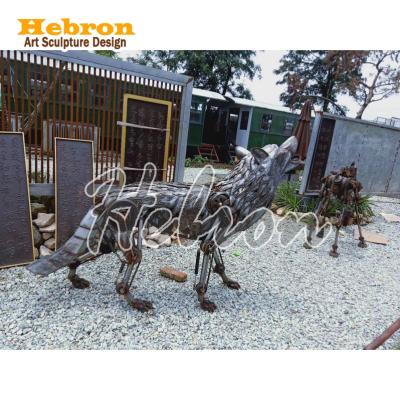 China Wedding Attractive Realistic Handmade Decoration Iron Statues, Scrap Iron Statues, Scrap Iron Sculptures For Exhibition for sale