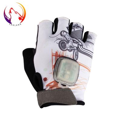 China Hot Kettle China Supplier Super Light Motorcycle Gloves Windproof for sale