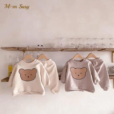 China Casual Newborn Baby Boy Cotton Clothes Set Hoodie and Pant 2pcs Toddler Infant Hoodie Set Loungewear Cartoon Bear Spring Autumn 0 for sale