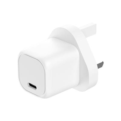 China UK Mobile Phone IEC62368 Certificate Socket 30W PD Wall Charger For iPhone Samsung Laptops for sale