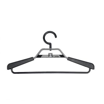 China DISPLAY Avisday Anti-Skid Durable Plastic Shirt Hanger With Panty Bar Wholesale Multifunctional High Quality Plastic Hanger for sale