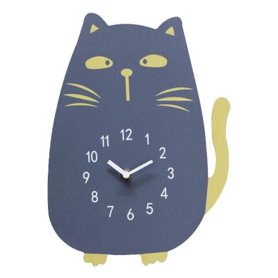 China Modern Style Design Cute Cat Silent Home Decoration Wall Antique Wooden Clock for sale