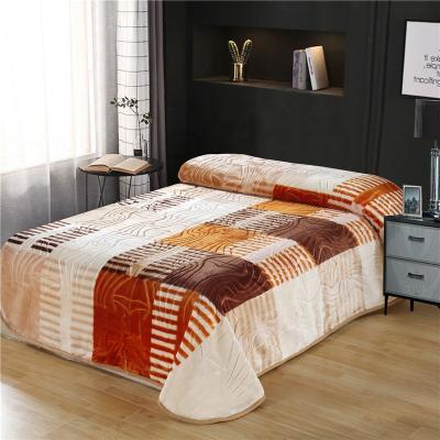 China 2021 New Style Throw Blanket Geometric Design Flower Pattern Turkish Embossed Heated Blanket For North Africa for sale