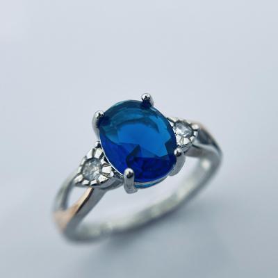 China Natural Jewelry Real Diamond Blue Aquamarine Gemstone Ring Solid Gold Crystal Ring Jewelry 18K Romantic Sgarit Design New for sale