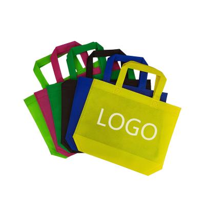 China Eco Friendly Reusable Recyclable Eco Friendly Non Woven Bag Tote Cloth Shopping Tote Bags With Logo for sale