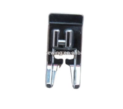 China Garment Shops Household Sewing Machine Parts SINGER Standard Presser Foot 155962 for sale