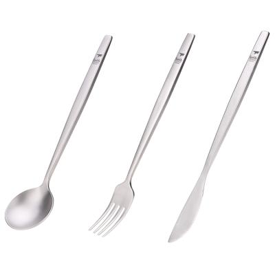 China Luxury High Fashion Design Restaurant 3-Piece Cutlery Set Tableware Knife Spoon Titanium Fork For Outdoor for sale