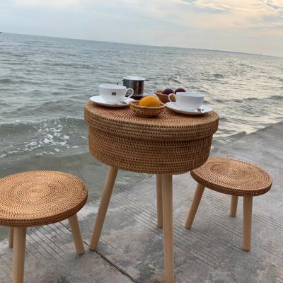 China Modern Custom outdoor party portable rattan dining table and chairs for sale