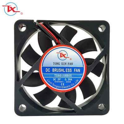 China Small air purifier dc fan 6000rpm 6015 high speed dc fan 12v axial sleeve bearing can be customized 12v dc brushless fan for sale