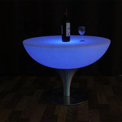 China Modern RGB 16 color changing/remote control led outdoor nightclub KTV/tisch LED bar furniture led glowing cocktail table for sale