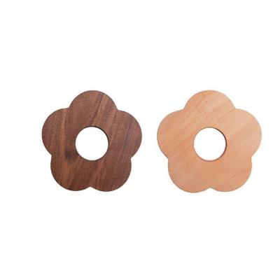 China Wooden Insulation Mat New Chinese Table Mat Flower Wooden Coaster Thermal Household Cafe Flower-shape Chinese Wooden Coaster for sale