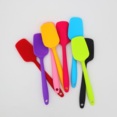 China Viable Cake Scraper Food Grade Silicone Spatula Silicone Butter Baking Cream Spatula for sale