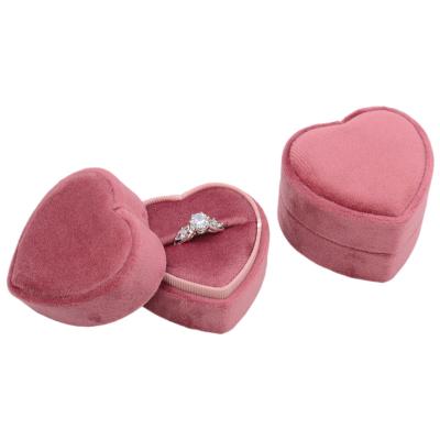 China GIFT & Luxury Jewelry Package Wedding Collection Case Pink Velvet Ring Jewelry Box for sale