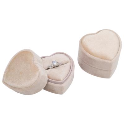 China GIFT & Beige Cheap Jewelry Proposal Small Jewelry Package Velvet Packaging Boxes With Heart Ring Box for sale