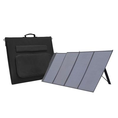 China Portable Folding Mono Solar Charger 200W Foldable With 2 USB Outputs For 18v Power Station for sale