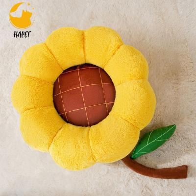 China Durable Stain Sunflower Dog Sofa Cat Bed Pet Supplies Breathable Comfortable Cushion for sale