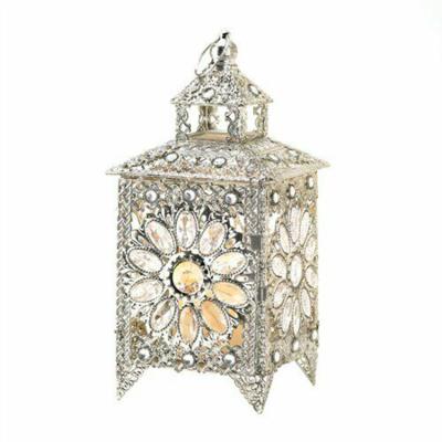 China Hot Sale Europe Vintage White Color With Jewelry Beads Candle Lanterns Table Candle Lanterns On Sale for sale