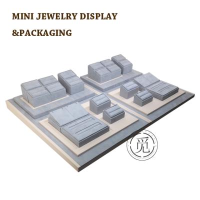 China OEM+ODM+Wholesale mini brand wooden rings jewelry display stand sets for luxury fashion jewellry rack for sale