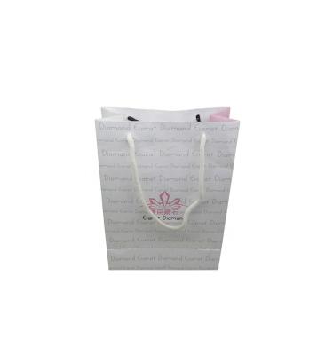 China Recyclable Personalized Wedding Favor Paper Gift Bag Wedding Favor Candy Gifts Carrier Wedding Party Gift Bags for sale