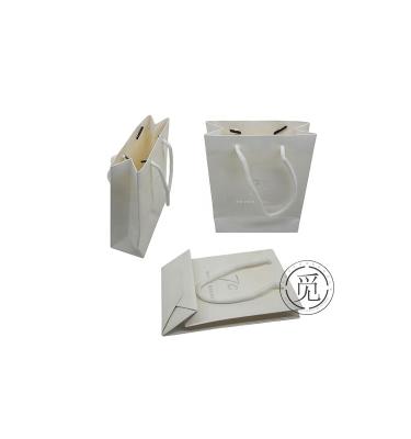 China Recyclable High Quality Gift Bag , Customized Shopping Paper Bag For Jewelry Packaging for sale